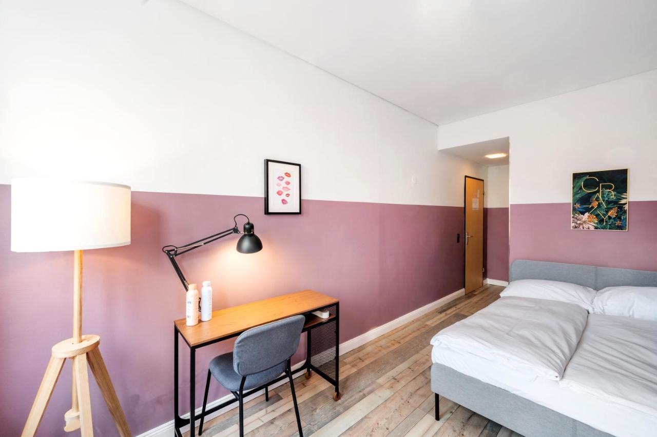 Becozy Self Check-in Pop-up Hotel 3*